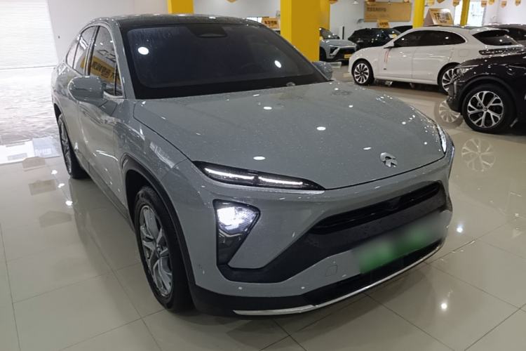 Used Nio EC6 2020 605 km Sport Edition Front Right 45 Deg
