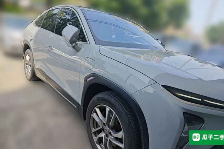 Used Nio EC6 2020 430 km Sport Version Front Right 45 Deg