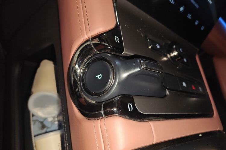 Used Nio EC6 2020 430 km Sport Version Gear Lever