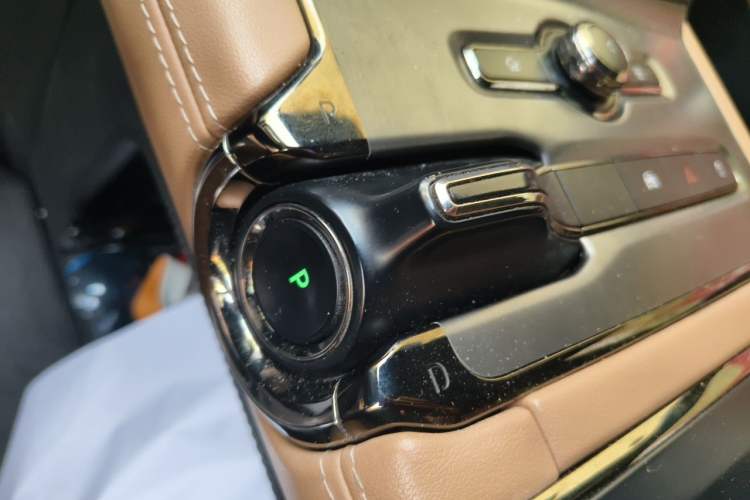 Used Nio EC6 2020 615 km Performance Edition Gear Lever