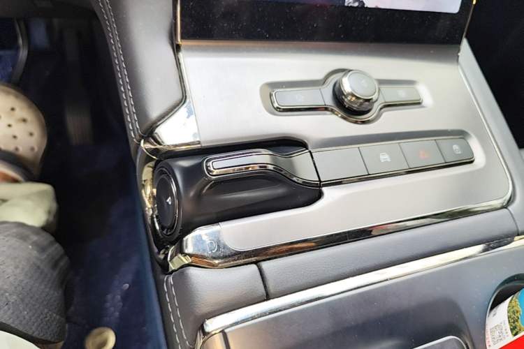 Used Nio EC6 2020 440KM Signature Edition Gear Lever