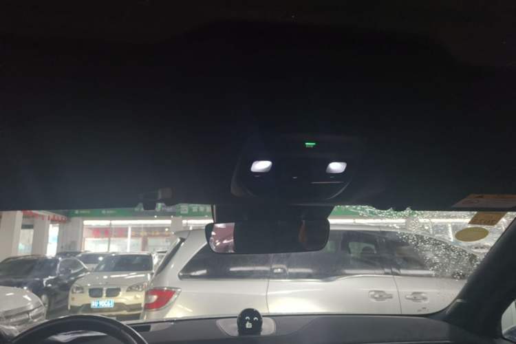 Used Nio EC6 2020 605 km Sport Edition Headliner