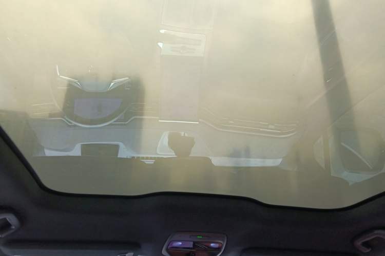 Used Nio EC6 2020 465 km Sport Edition Headliner