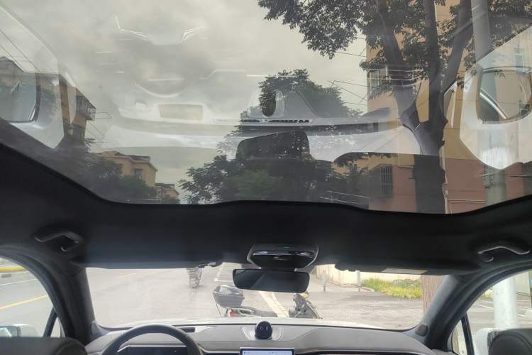 Used Nio EC6 2020 605 km Sport Edition Headliner