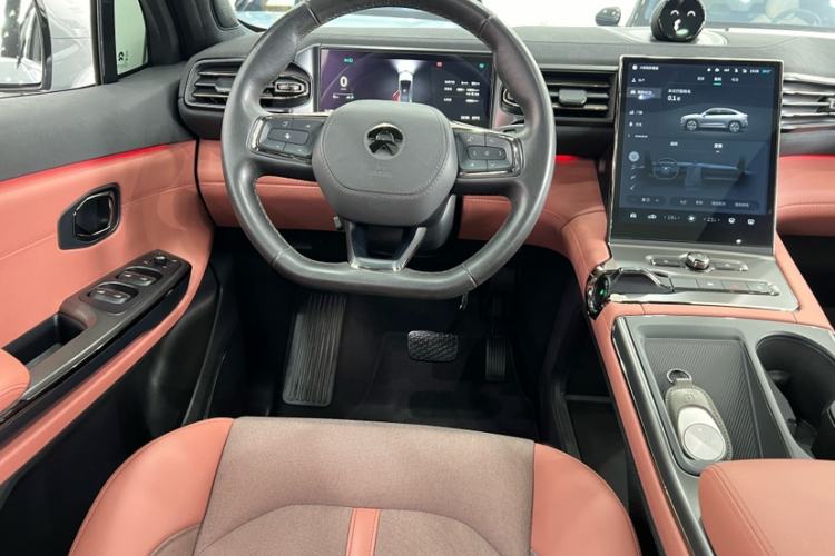 Used Nio EC6 2020 465 km Sport Edition Interior 10