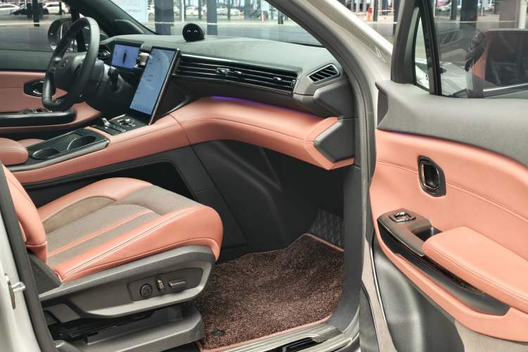Used Nio EC6 2020 465 km Sport Edition Interior 2