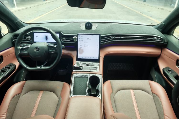 Used Nio EC6 2020 465 km Sport Edition Interior 4