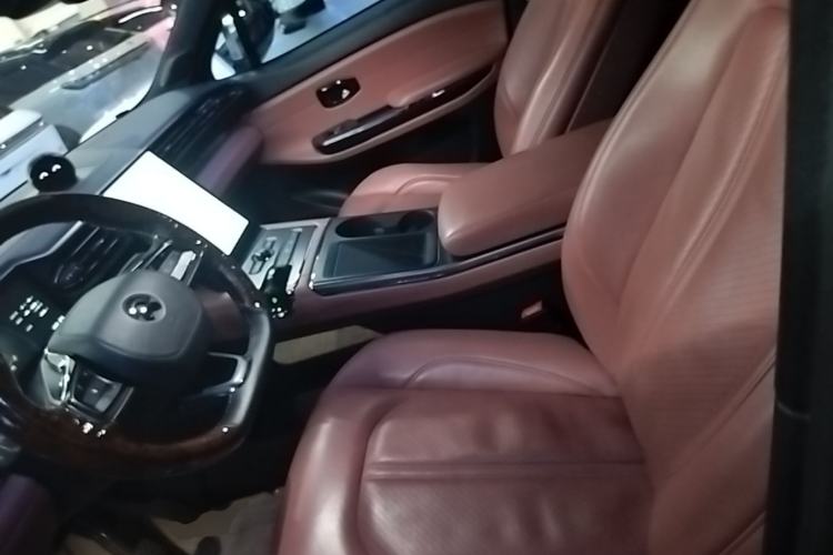 Used Nio EC6 2020 615 km Performance Edition Left Front Seat