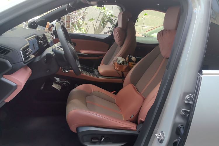 Used Nio EC6 2020 475 km Performance Version Left Front Seat