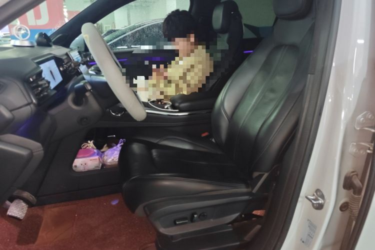 Used Nio EC6 2020 615 km Performance Edition Left Front Seat