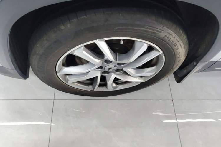 Used Nio EC6 2020 430 km Sport Version Left Front Wheel Hub