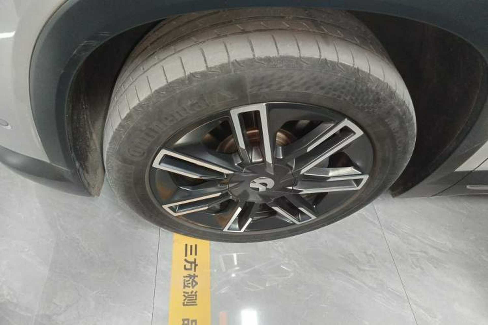 Used Nio EC6 2020 440 km Performance Version Left Front Wheel Hub