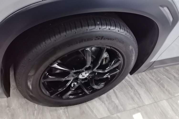 Used Nio EC6 2020 430 km Sport Version Left Front Wheel Hub