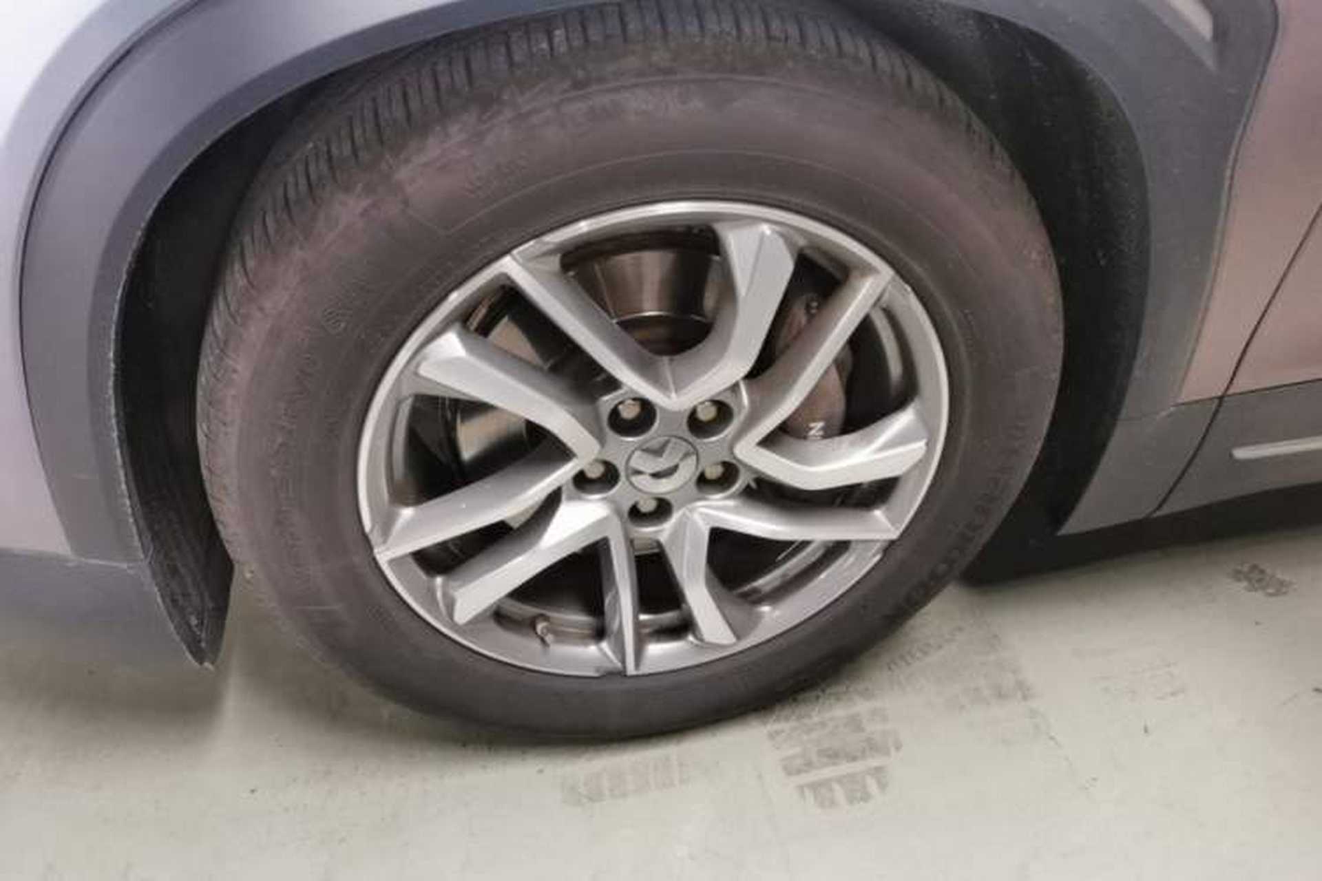 Used Nio EC6 2020 615 km Performance Edition Left Front Wheel Hub