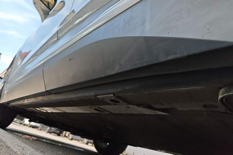 Used Nio EC6 2020 430 km Sport Version Left Side Sill