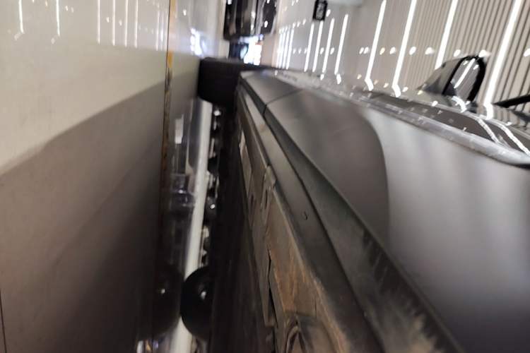 Used Nio EC6 2020 440 km Performance Version Left Side Sill