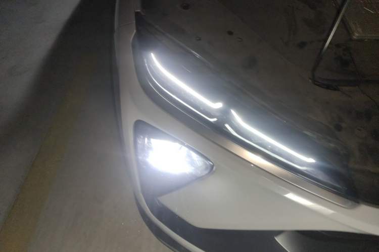Used Nio EC6 2020 430 km Sport Version Right Front Headlight