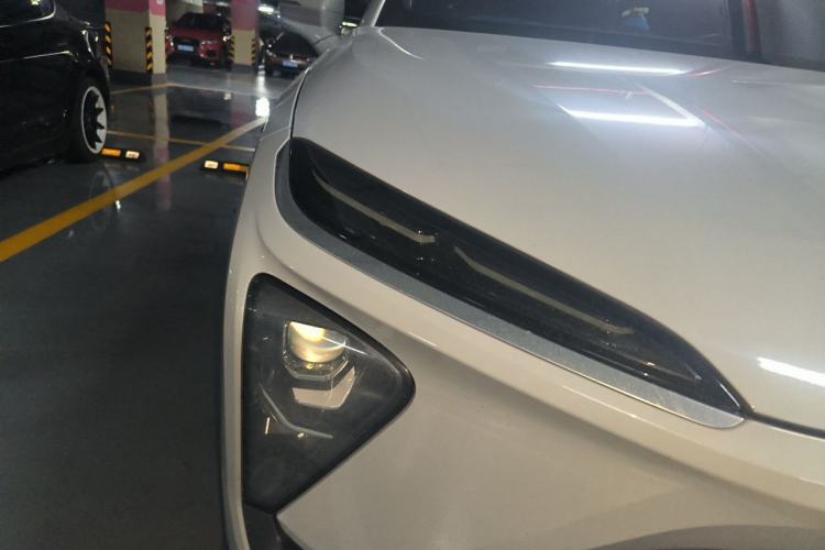 Used Nio EC6 2020 465 km Sport Edition Right Front Headlight