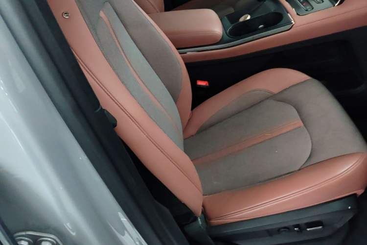 Used Nio EC6 2020 430 km Sport Version Right Front Seat
