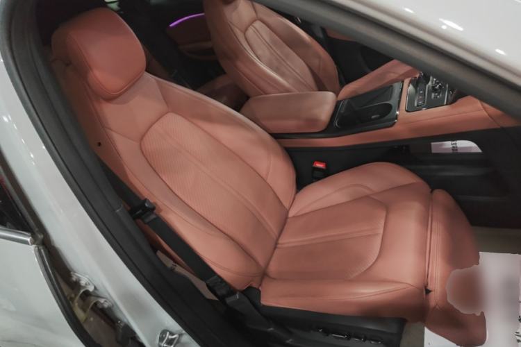 Used Nio EC6 2020 430 km Sport Version Right Front Seat