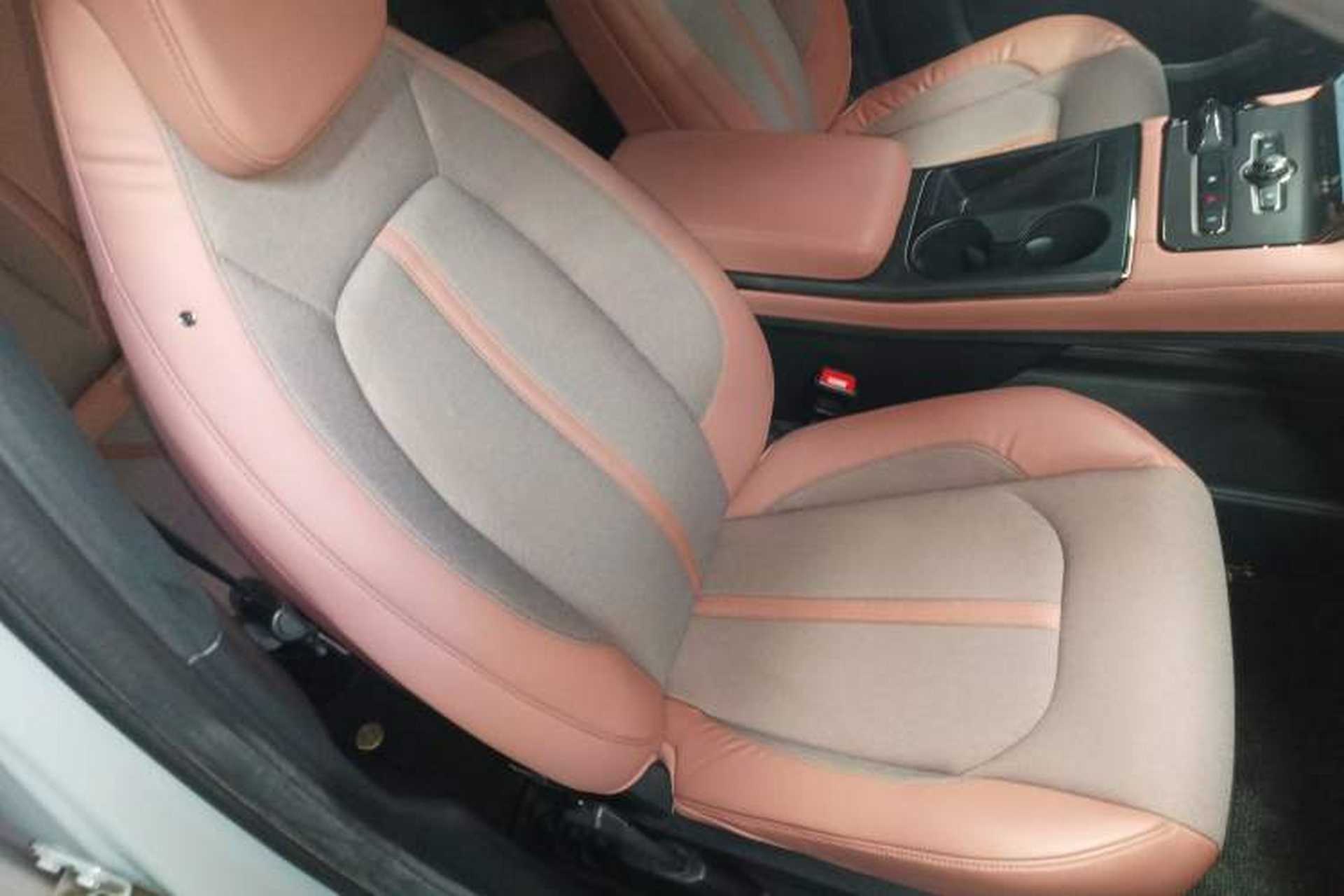 Used Nio EC6 2020 440 km Performance Version Right Front Seat