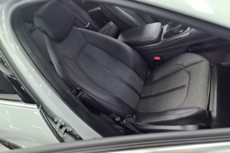 Used Nio EC6 2020 430 km Sport Version Right Front Seat
