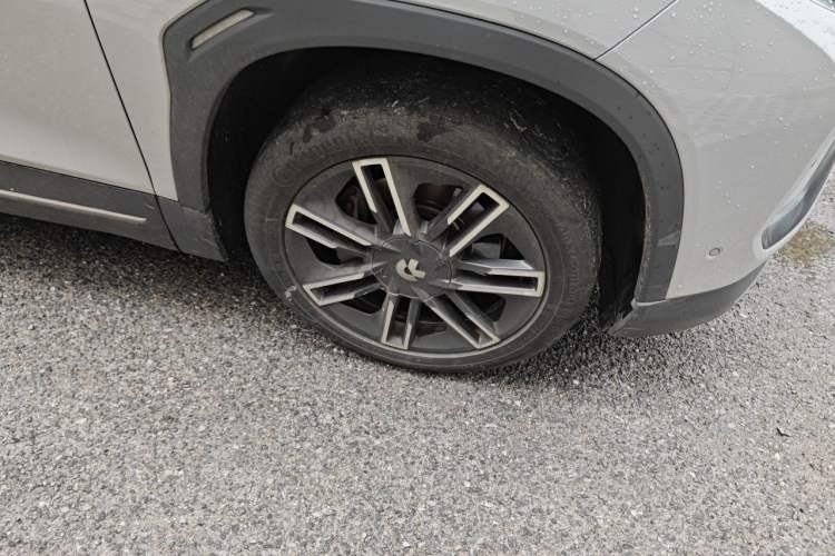Used Nio EC6 2020 440KM Signature Edition Right Front Wheel Hub