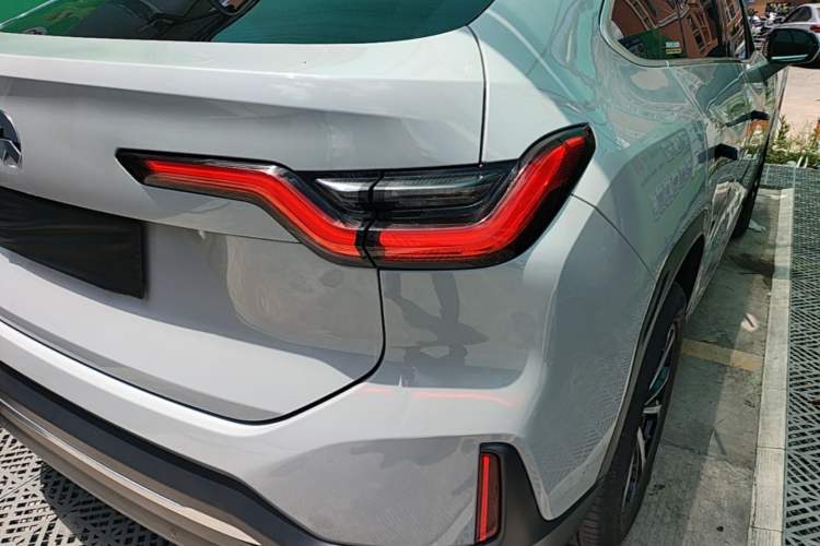 Used Nio EC6 2020 605 km Sport Edition Right Rear Taillight