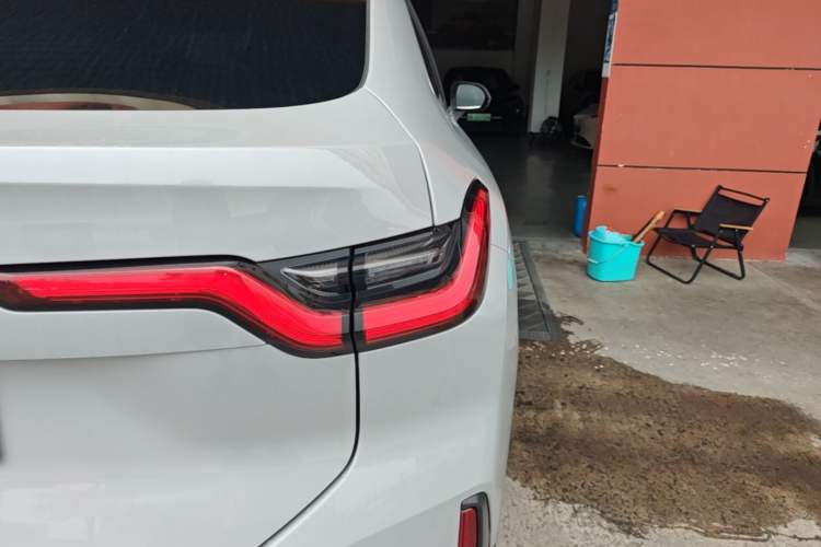 Used Nio EC6 2020 475 km Performance Version Right Rear Taillight