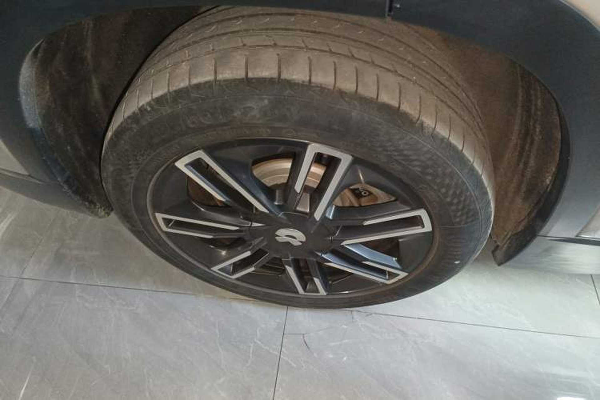 Used Nio EC6 2020 440 km Performance Version Right Rear Wheel Hub