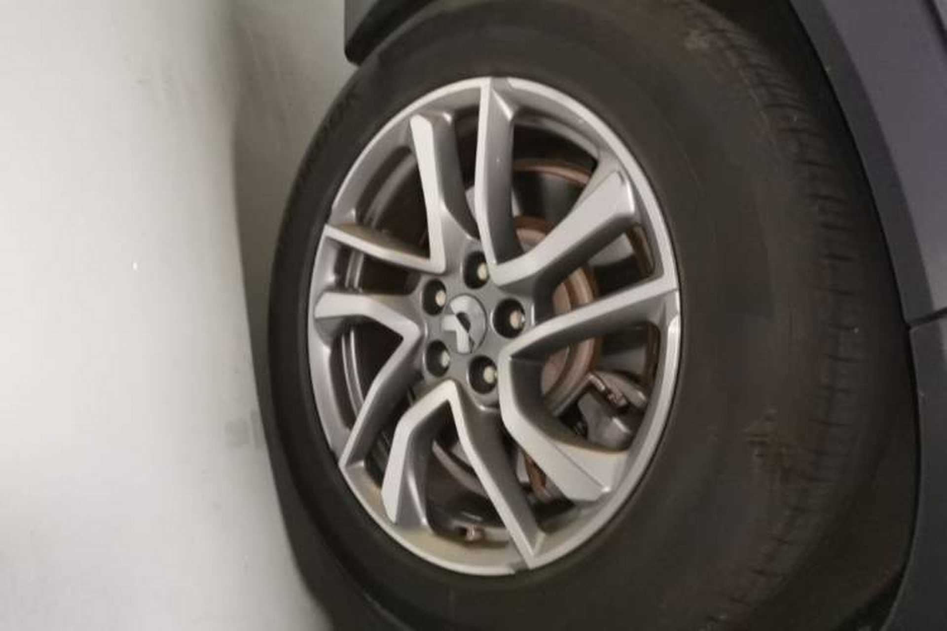 Used Nio EC6 2020 615 km Performance Edition Right Rear Wheel Hub