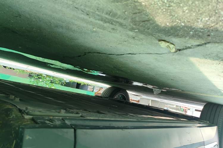 Used Nio EC6 2020 605 km Sport Edition Right Side Sill