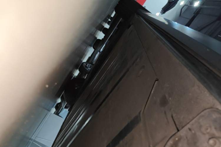 Used Nio EC6 2020 430 km Sport Version Right Side Sill