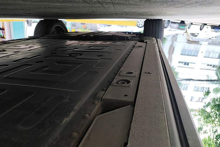 Used Nio EC6 2020 440KM Signature Edition Right Side Sill