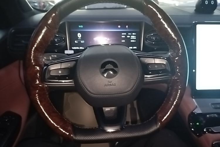 Used Nio EC6 2020 615 km Performance Edition Steering Wheel