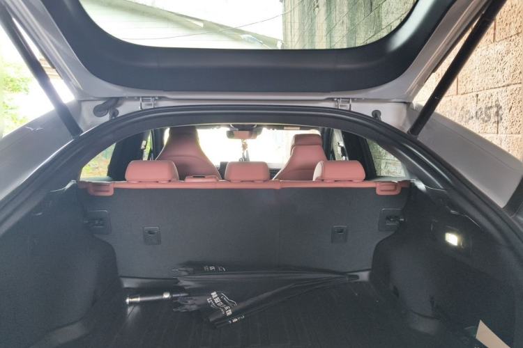 Used Nio EC6 2020 605 km Sport Edition Trunk