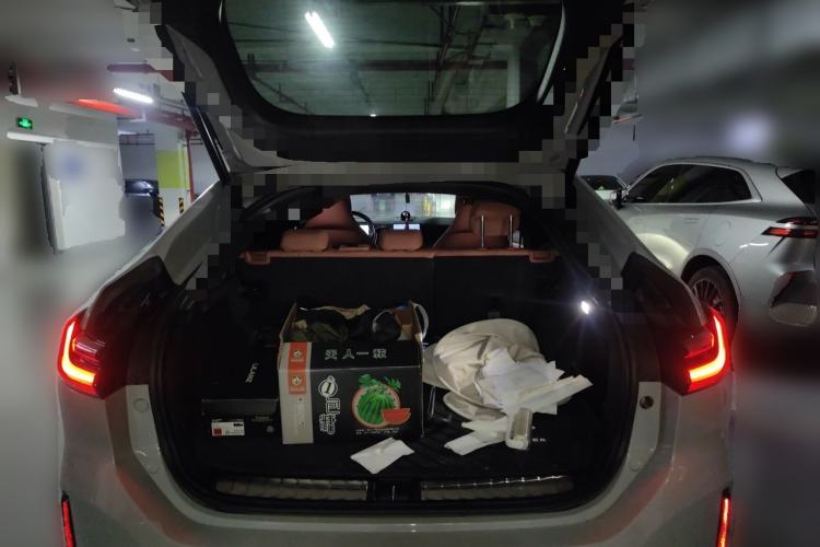 Used Nio EC6 2020 475 km Performance Version Trunk