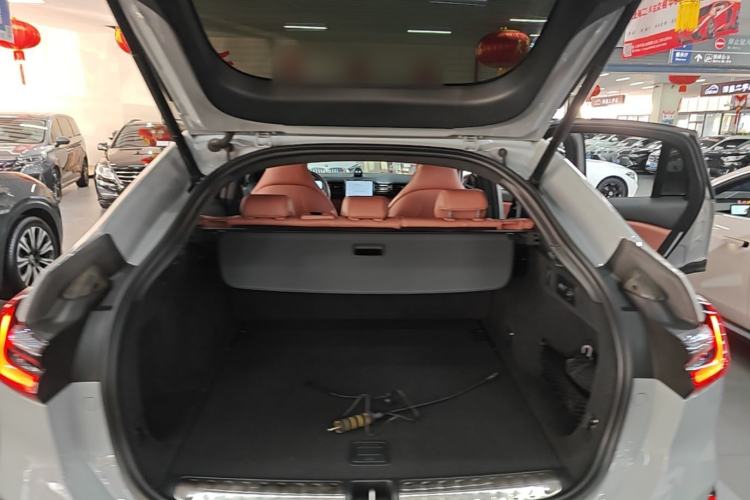 Used Nio EC6 2020 475 km Performance Version Trunk