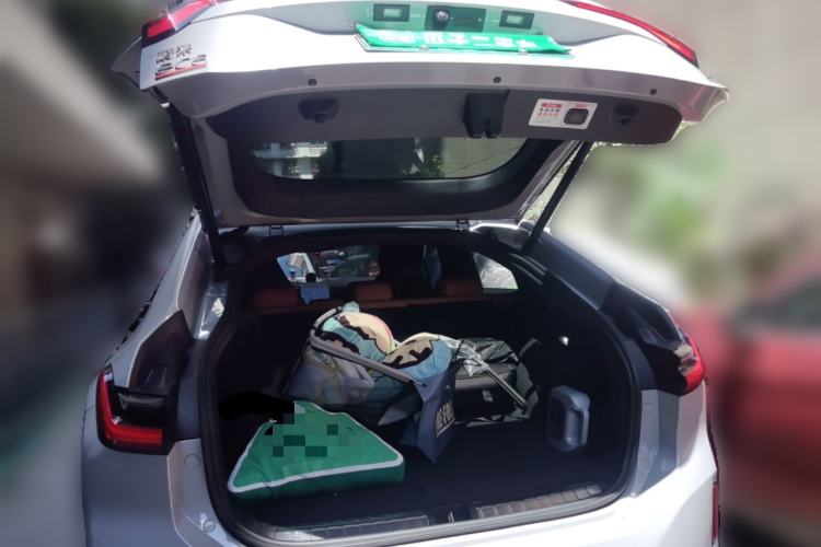 Used Nio EC6 2020 475 km Performance Version Trunk