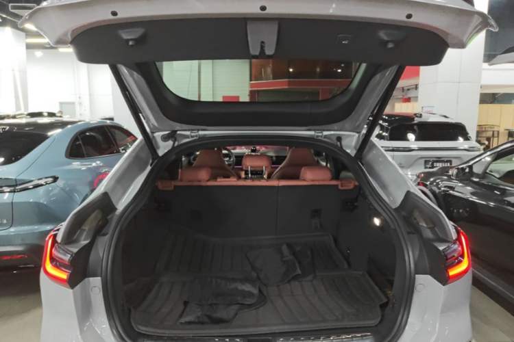 Used Nio EC6 2020 430 km Sport Version Trunk