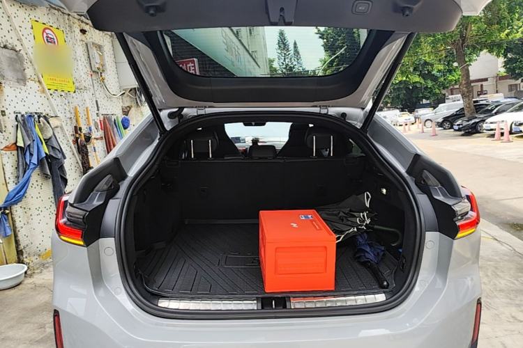 Used Nio EC6 2020 440KM Signature Edition Trunk