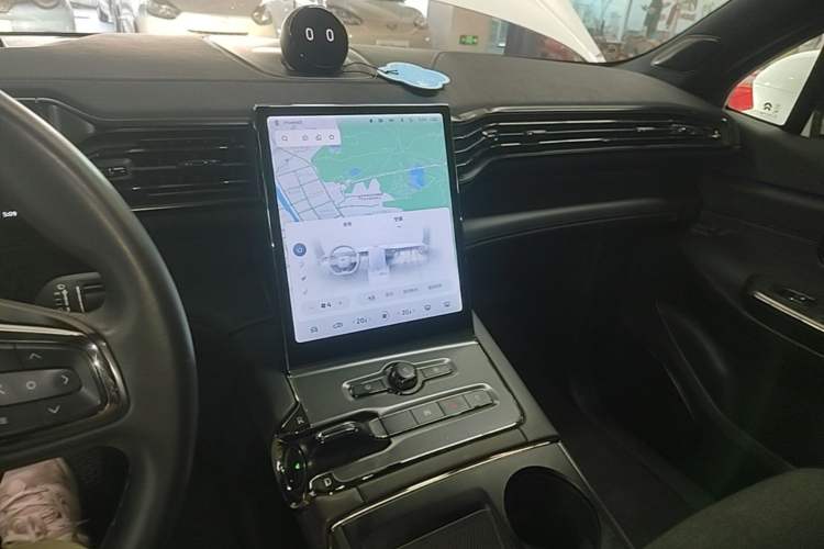 Used Nio EC6 2020 430 km Sport Version Audio And AC Panel