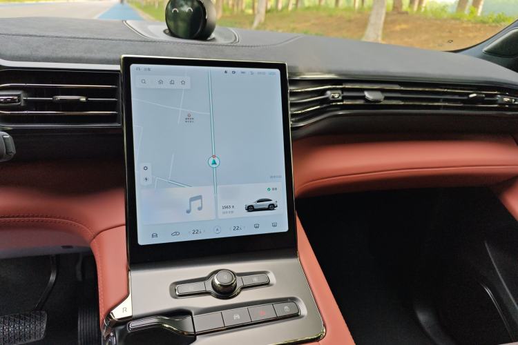 Used Nio EC6 2020 605 km Sport Edition Audio And AC Panel