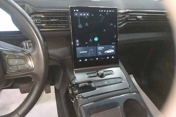 Used Nio EC6 2020 465 km Sport Edition Audio And AC Panel