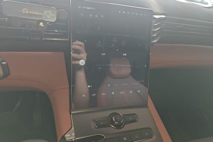 Used Nio EC6 2020 605 km Sport Edition Audio And AC Panel