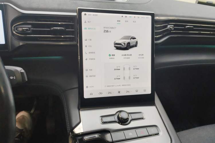 Used Nio EC6 2020 605 km Sport Edition Audio And AC Panel