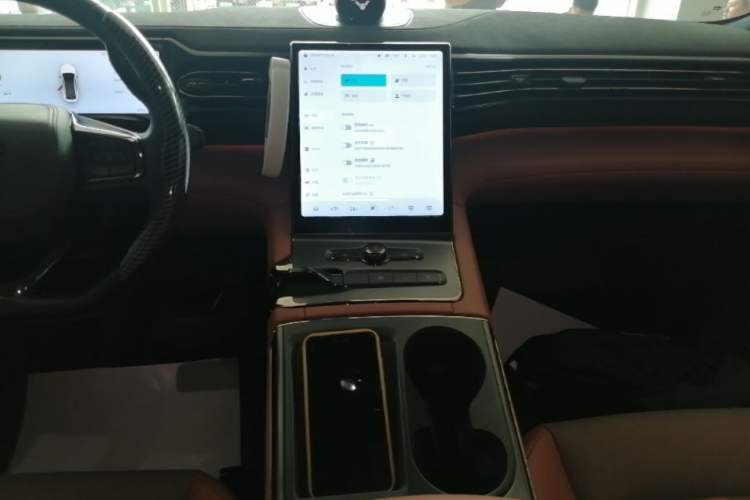 Used Nio EC6 2020 465 km Sport Edition Audio And AC Panel