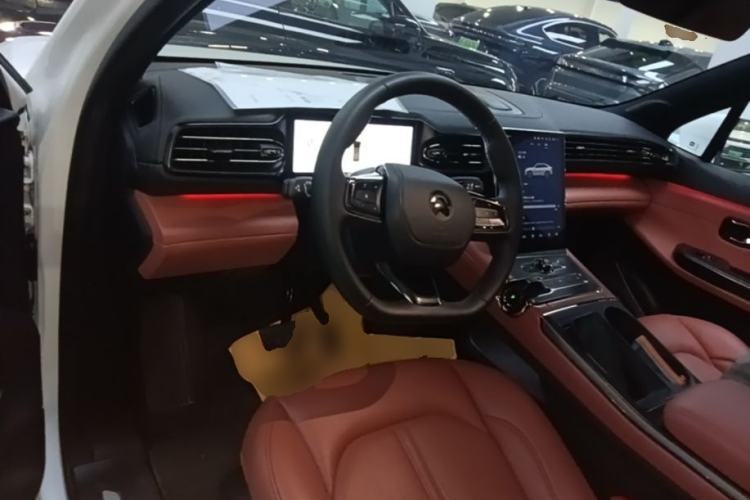 Used Nio EC6 2020 465 km Sport Edition Center Console
