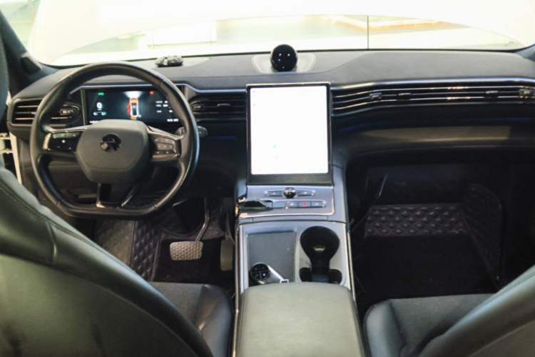 Used Nio EC6 2020 430 km Sport Version Center Console