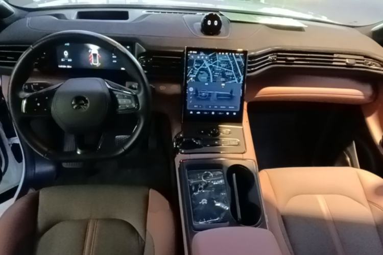 Used Nio EC6 2020 615 km Performance Edition Center Console